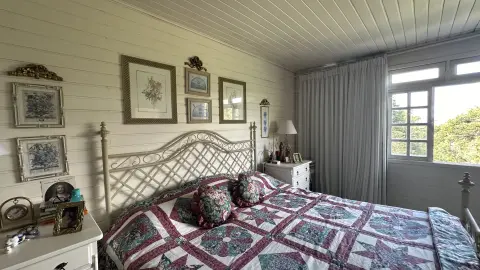 Casa Charmosa com Vista Deslumbrante para a Natureza