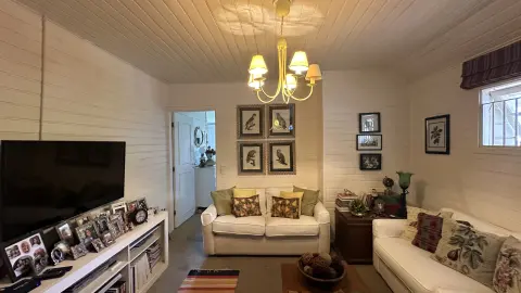 Casa Charmosa com Vista Deslumbrante para a Natureza